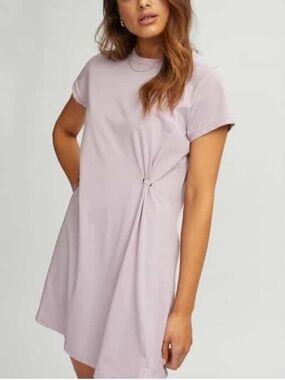 KUWALLATTEE lilac T-shirt dress